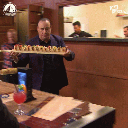 tacos-who-wants-tacos.gif