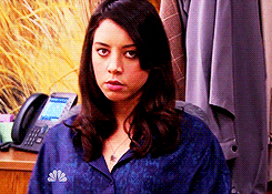 tumblr_ml4c0eOXxH1s5r33so4_250.gif
