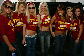 usc_clicks_display_image.jpg