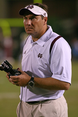dan-mullen-zumasportswest448609.jpg
