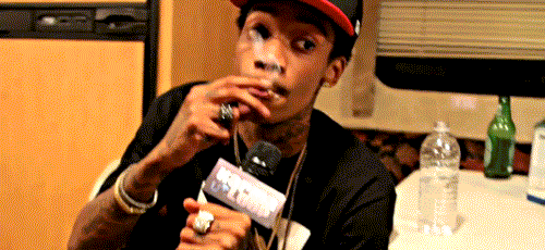 tumblr_loggd9YOZg1qifwpjo5_500.gif